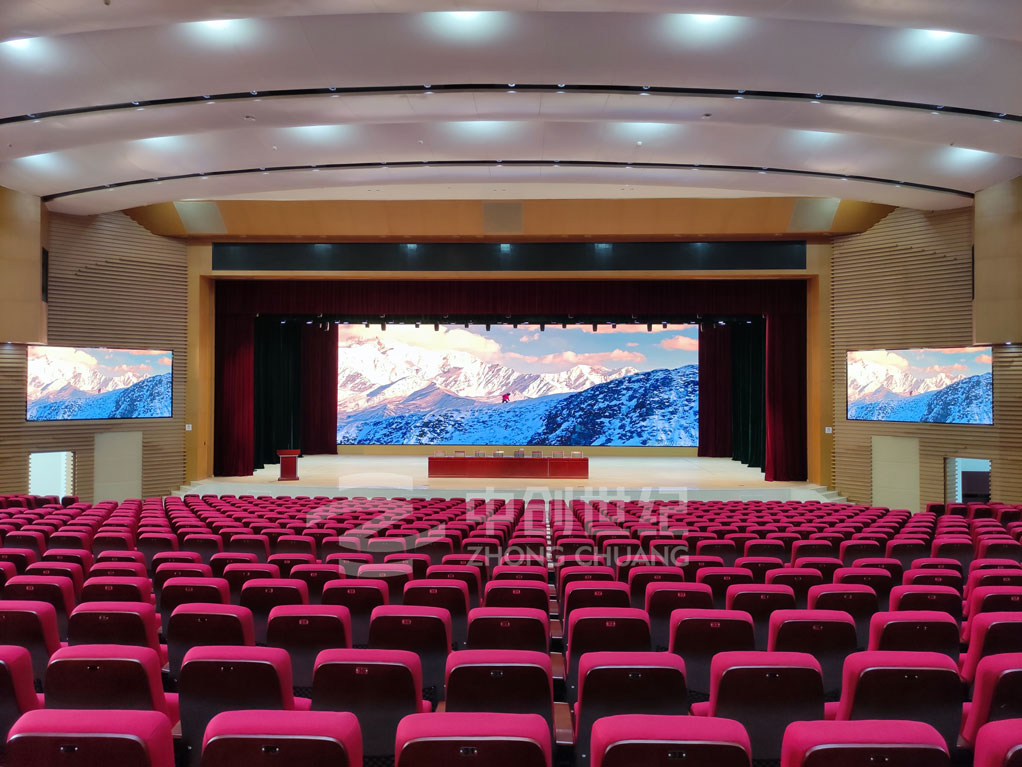 惠州龍門(mén)縣工人文化宮-舞臺(tái)照片2 惠州龍門(mén)縣工人文化宮-舞臺(tái)照片2